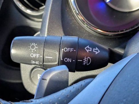 Used 2012 Honda Fit Sport image 25