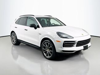 Used 2023 Porsche Cayenne AWD/4WD video 3