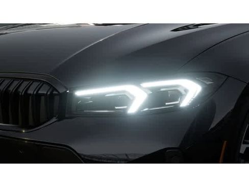 New 2026 BMW 330i Sedan w/ M Sport Package image 6