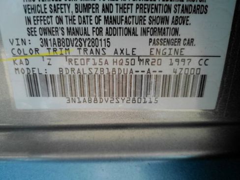 Used 2025 Nissan Sentra SR w/ SR Premium Package FWD image 50
