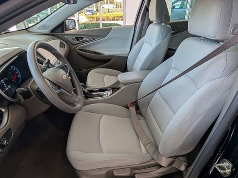 Certified 2023 Chevrolet Malibu LS image 6