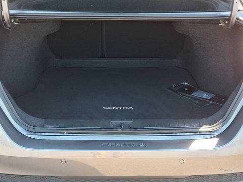 Certified 2023 Nissan Sentra SV FWD image 26