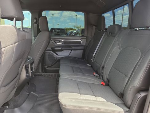 Used 2025 RAM 1500 Big Horn AWD/4WD image 17