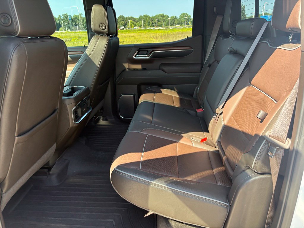 Used 2024 GMC Sierra 1500 Denali AWD/4WD image 61