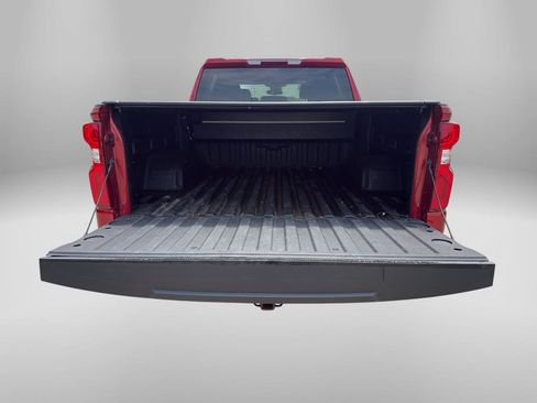 Used 2026 Chevrolet Silverado 1500 LT Trail Boss w/ LPO, Dark Essentials Package AWD/4WD image 16