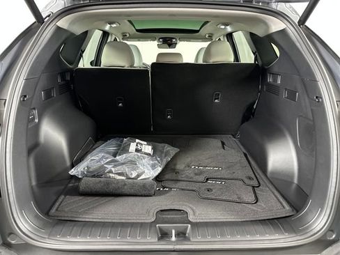Certified 2025 Hyundai Tucson Limited image 26