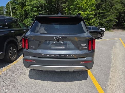 Used 2021 Kia Sorento SX Prestige AWD/4WD image 5