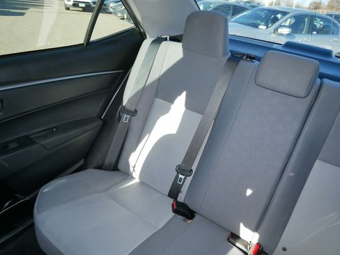 Used 2016 Toyota Corolla L image 12