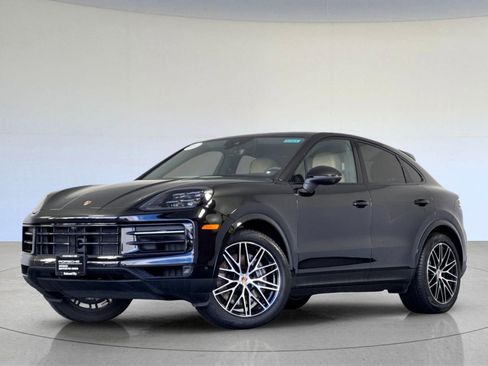 Certified 2025 Porsche Cayenne image 1