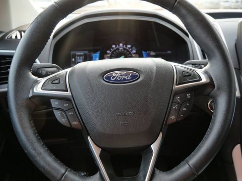 Used 2024 Ford Edge SEL w/ Convenience Package AWD/4WD image 25
