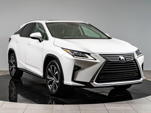 Used 2017 Lexus RX 350 AWD w/ Premium Package image 12