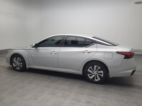 Used 2021 Nissan Altima 2.5 S w/ Driver Assist Package FWD image 3