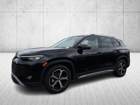 New 2026 Volkswagen Tiguan SE image 9