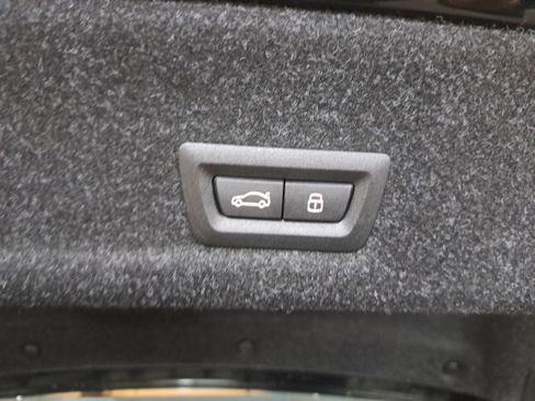 New 2026 BMW 330i Sedan w/ Premium Package image 13