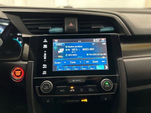 Used 2018 Honda Civic EX image 18