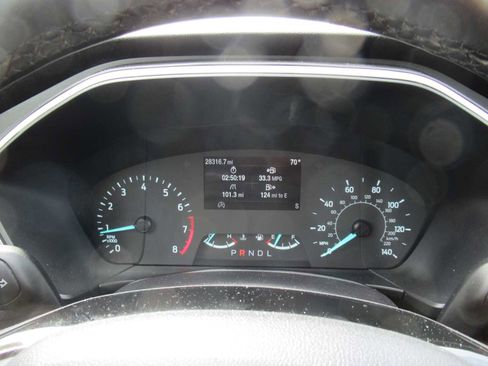 Used 2022 Ford Escape SE w/ SE Sport Appearance Package image 30