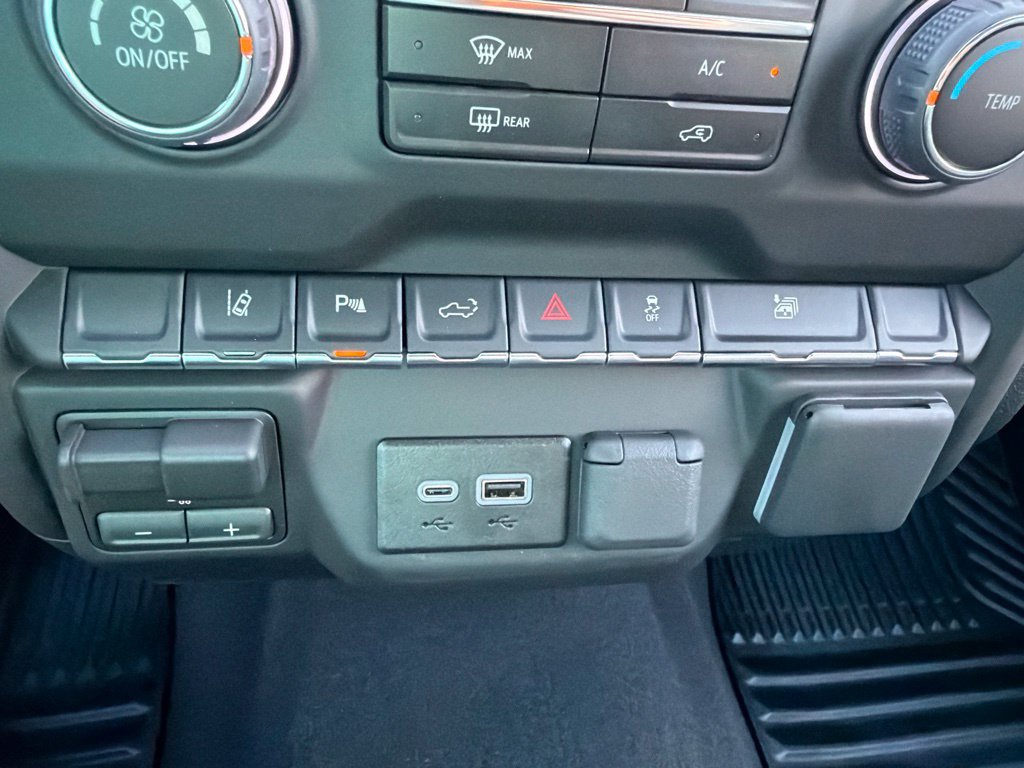 New 2026 Chevrolet Silverado 2500 Custom w/ Custom Value Package AWD/4WD image 26