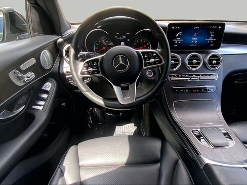 Used 2020 Mercedes-Benz GLC 300 4MATIC image 6