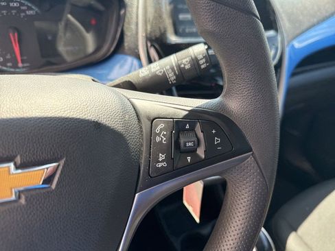 Used 2018 Chevrolet Spark LT FWD image 13