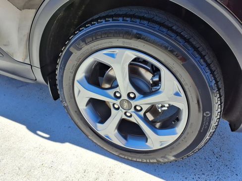 Used 2025 Ford Escape ST-Line image 6