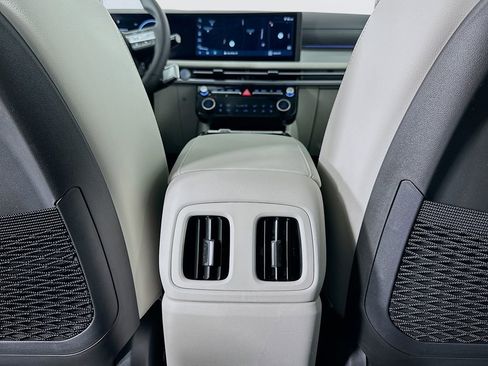 New 2026 Hyundai Tucson Limited image 18