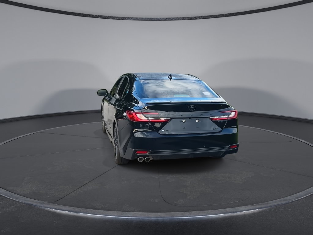 Used 2025 Toyota Camry SE FWD image 7