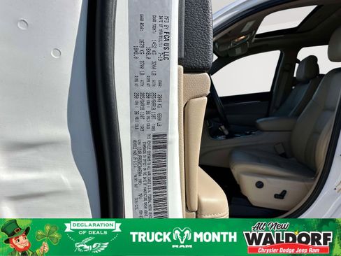 Used 2019 Jeep Grand Cherokee Limited image 30