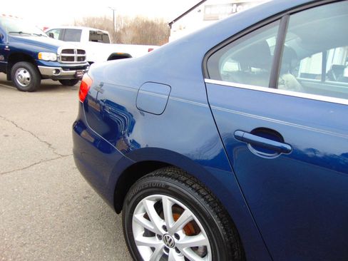 Used 2014 Volkswagen Jetta SE image 39