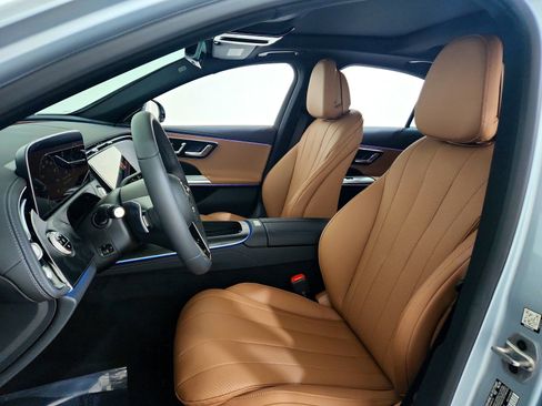 Used 2026 Mercedes-Benz E 350 Sedan image 12