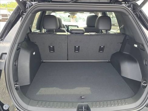 New 2026 Chevrolet Equinox ACTIV w/ Convenience Package III AWD/4WD image 30