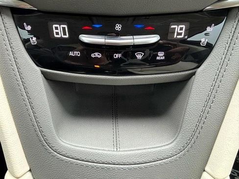 Used 2025 Cadillac XT5 Premium Luxury w/ Technology Package image 32