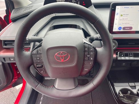 Used 2024 Toyota Prius Prime Premium image 7