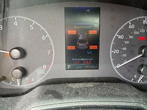 Used 2023 Toyota Corolla LE FWD image 2