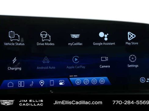 New 2026 Cadillac Lyriq Luxury RWD image 14