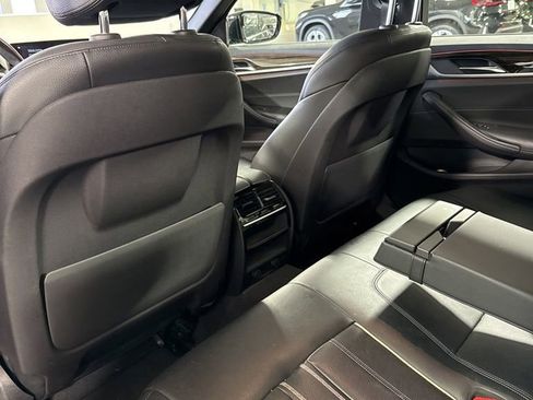Used 2019 BMW 530i xDrive w/ Convenience Package AWD/4WD image 7