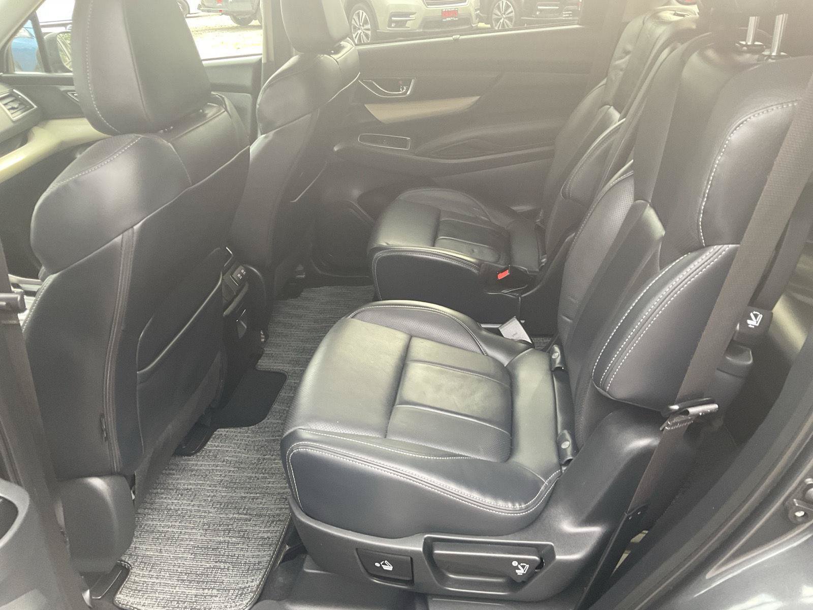 Used 2019 Subaru Ascent Limited AWD/4WD image 11