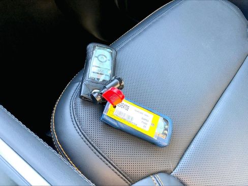 Used 2025 Ford Expedition Tremor image 15