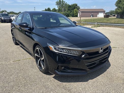 Used 2022 Honda Accord Sport image 1