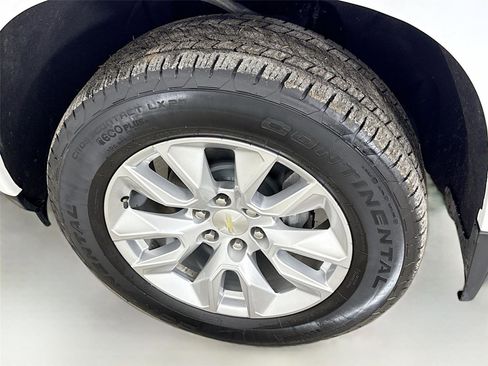 Used 2020 Chevrolet Silverado 1500 Custom w/ Custom Value Package image 29