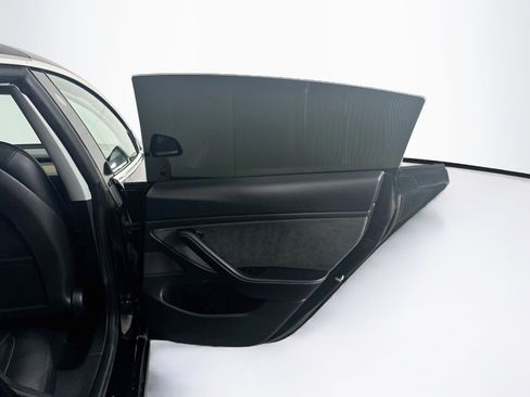 Used 2018 Tesla Model 3 Long Range RWD image 30