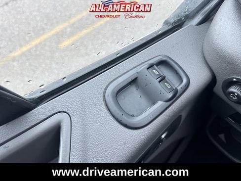 Used 2023 Ford Transit 350 XLT image 23