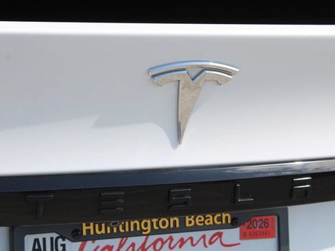 Used 2023 Tesla Model X AWD/4WD image 8