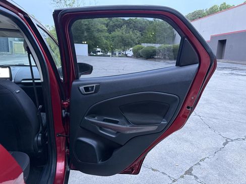 Used 2019 Ford EcoSport SE w/ SE Convenience Package FWD image 29