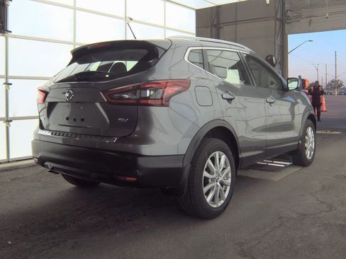 Certified 2020 Nissan Rogue Sport SV image 4