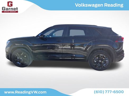 New 2026 Volkswagen Atlas Cross Sport SEL R-Line image 2