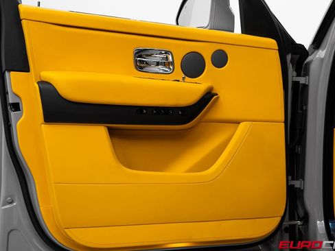 Used 2026 Rolls-Royce Cullinan image 37