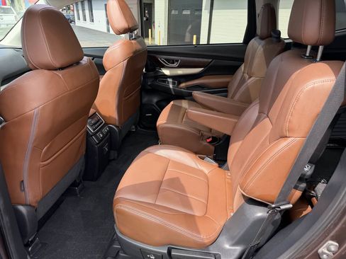 Used 2019 Subaru Ascent Touring w/ Popular Package #2A AWD/4WD image 13
