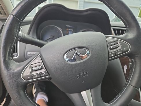 Used 2014 INFINITI Q50 Premium w/ Deluxe Touring Package AWD/4WD image 15