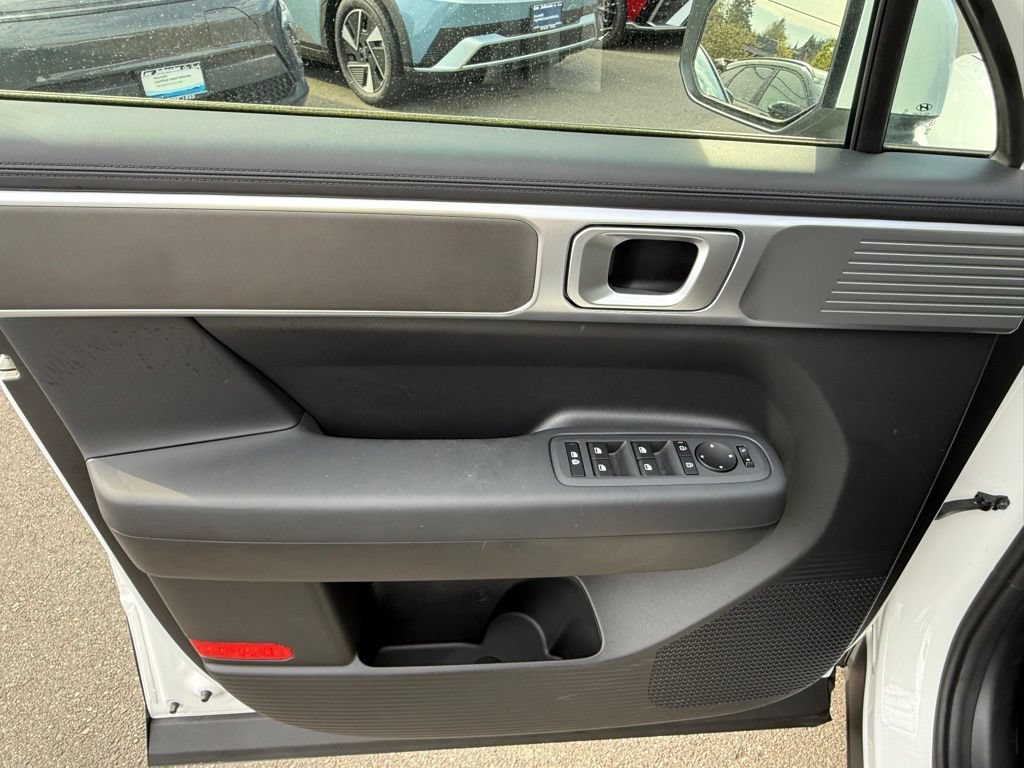 Used 2026 Hyundai Santa Fe SE AWD/4WD image 30