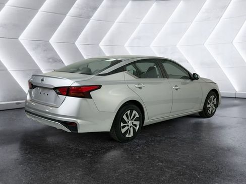 Used 2021 Nissan Altima 2.5 S image 4